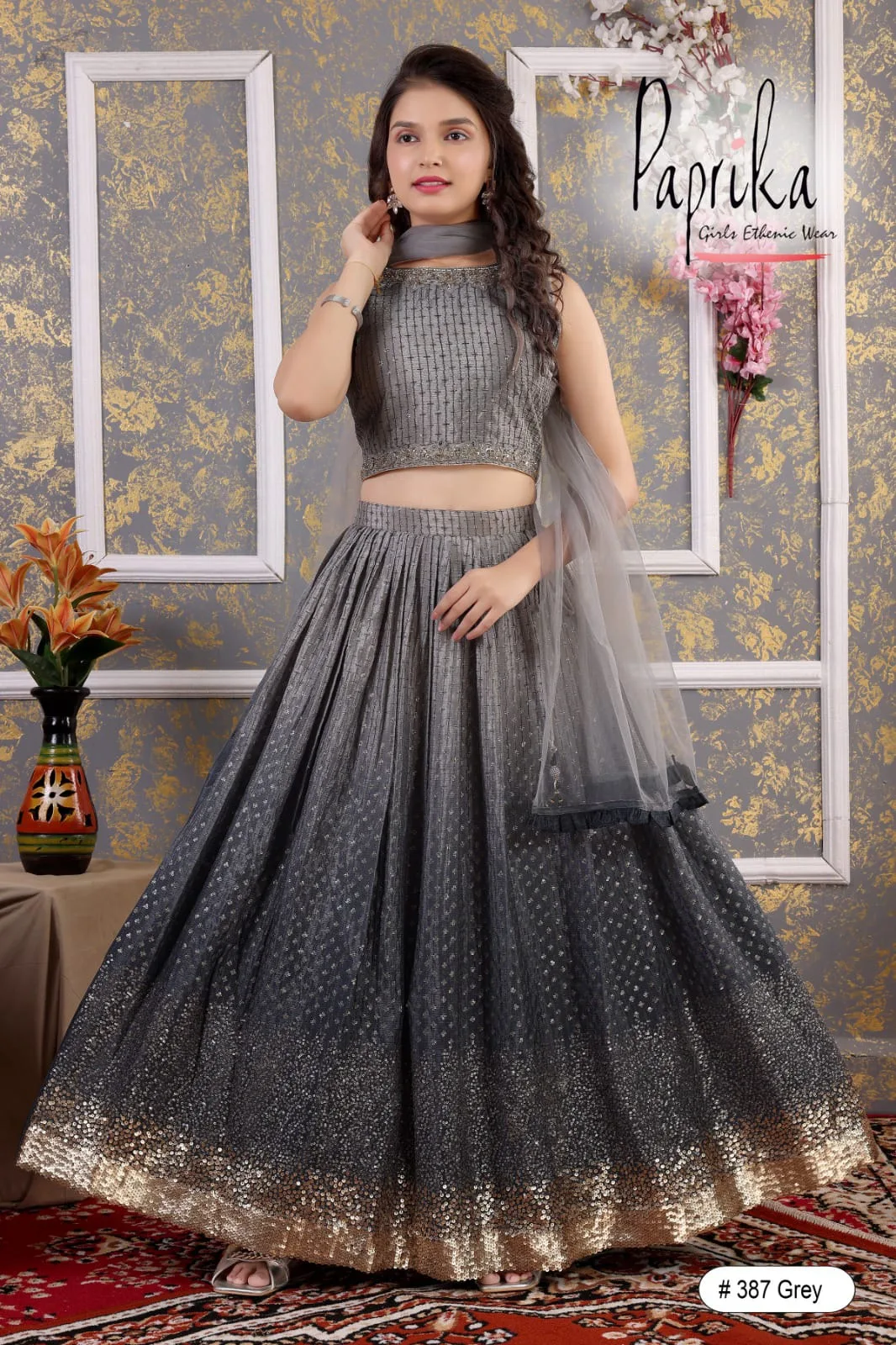 Elegant choli with modern appeal