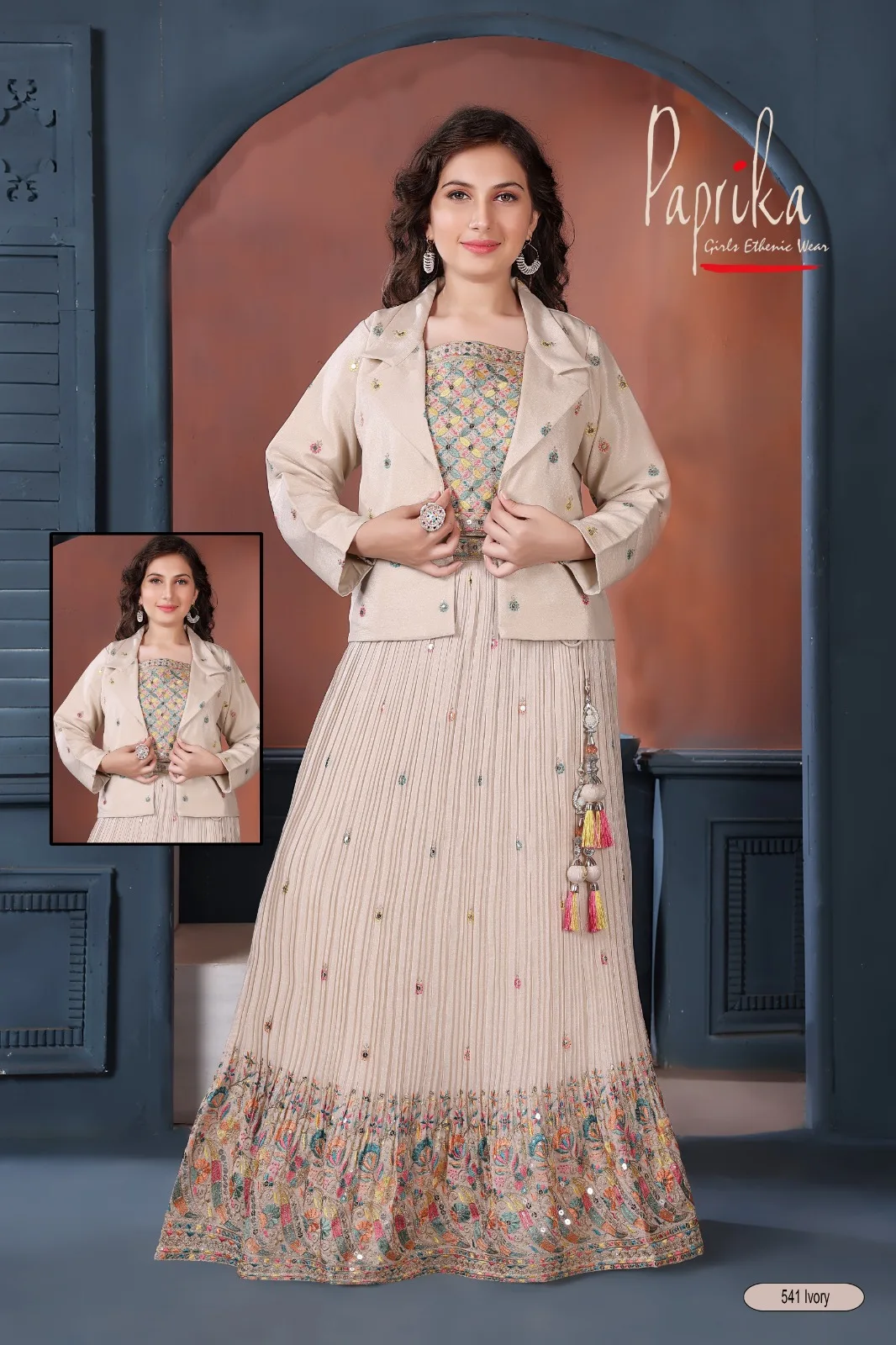 Elegant choli with modern appeal