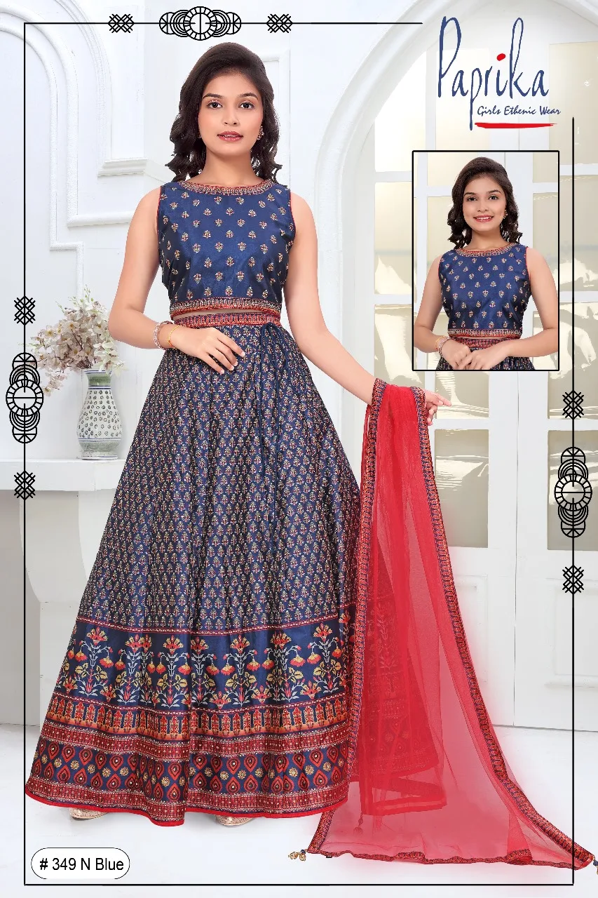 Traditional choli with elegant detailing