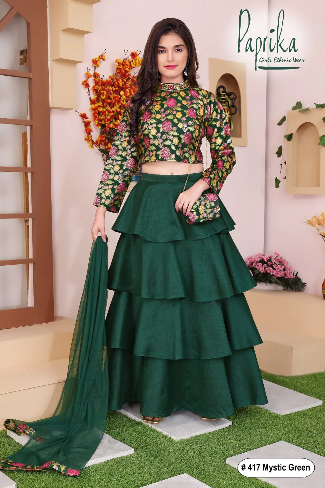 Stylish choli for festive styling